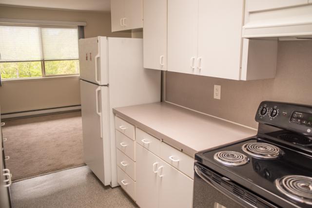 Building Photo - 2 bedroom in Seattle WA 98105
