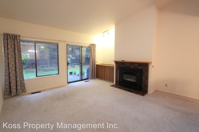 Building Photo - 11822 Stendall Dr N