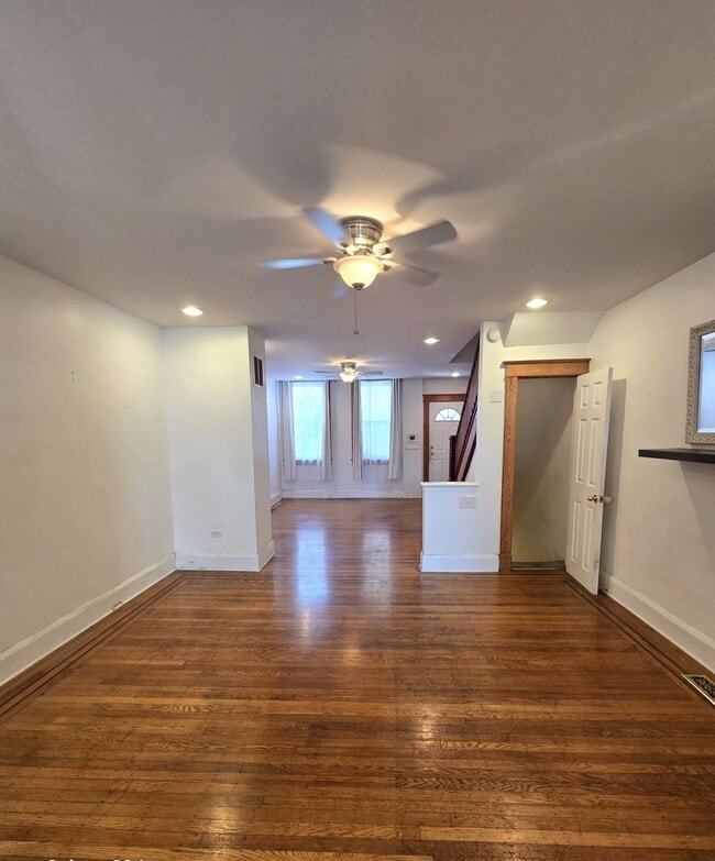 Foto del edificio - 3-Bedroom, 2-Bathroom in Brewers Hill