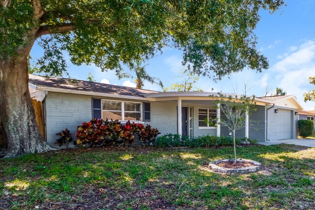 Building Photo - 6226 9th Ave