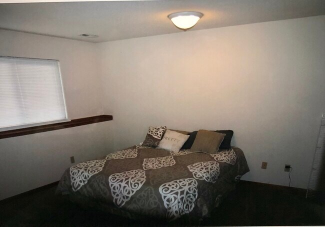 Building Photo - 6207 Cross Bend Ct