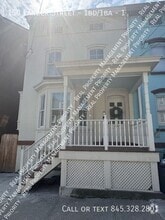 Building Photo - 150 Lander St