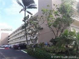 Building Photo - 1936 S Ocean Dr