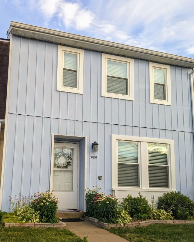 Photo - 1009 Charles St