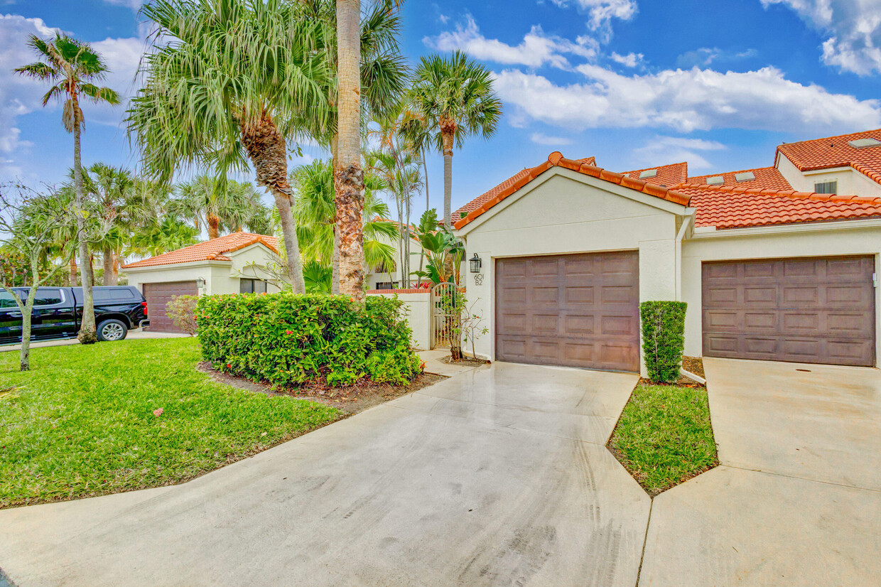 Foto principal - 601 Sea Oats Dr