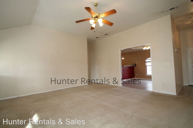 Building Photo - 3 br, 2 bath House - 3902 Llano Estacado Ct.