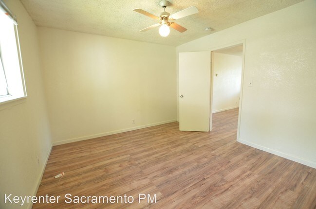 Foto del edificio - 2749 Fairfield St
