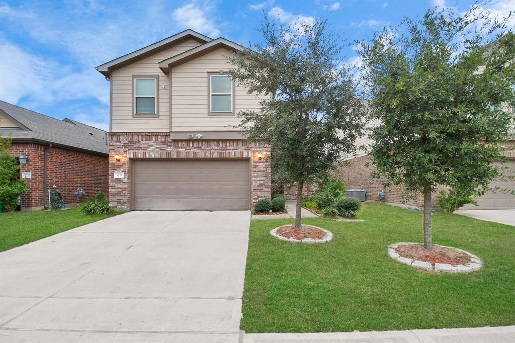 Foto principal - 5218 Pine Forest Ridge St