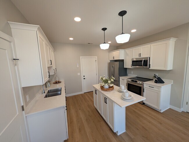 Cocina - 1 N Minnesota St