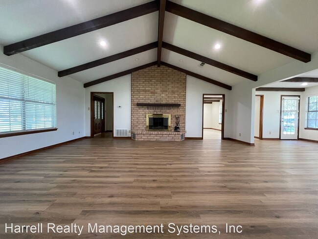 Building Photo - 3 br, 2 bath House - 1269 Speegleville Road