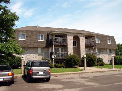Building Photo - Hickory Creek