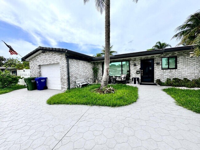 Foto del edificio - 8641 NW 19th St