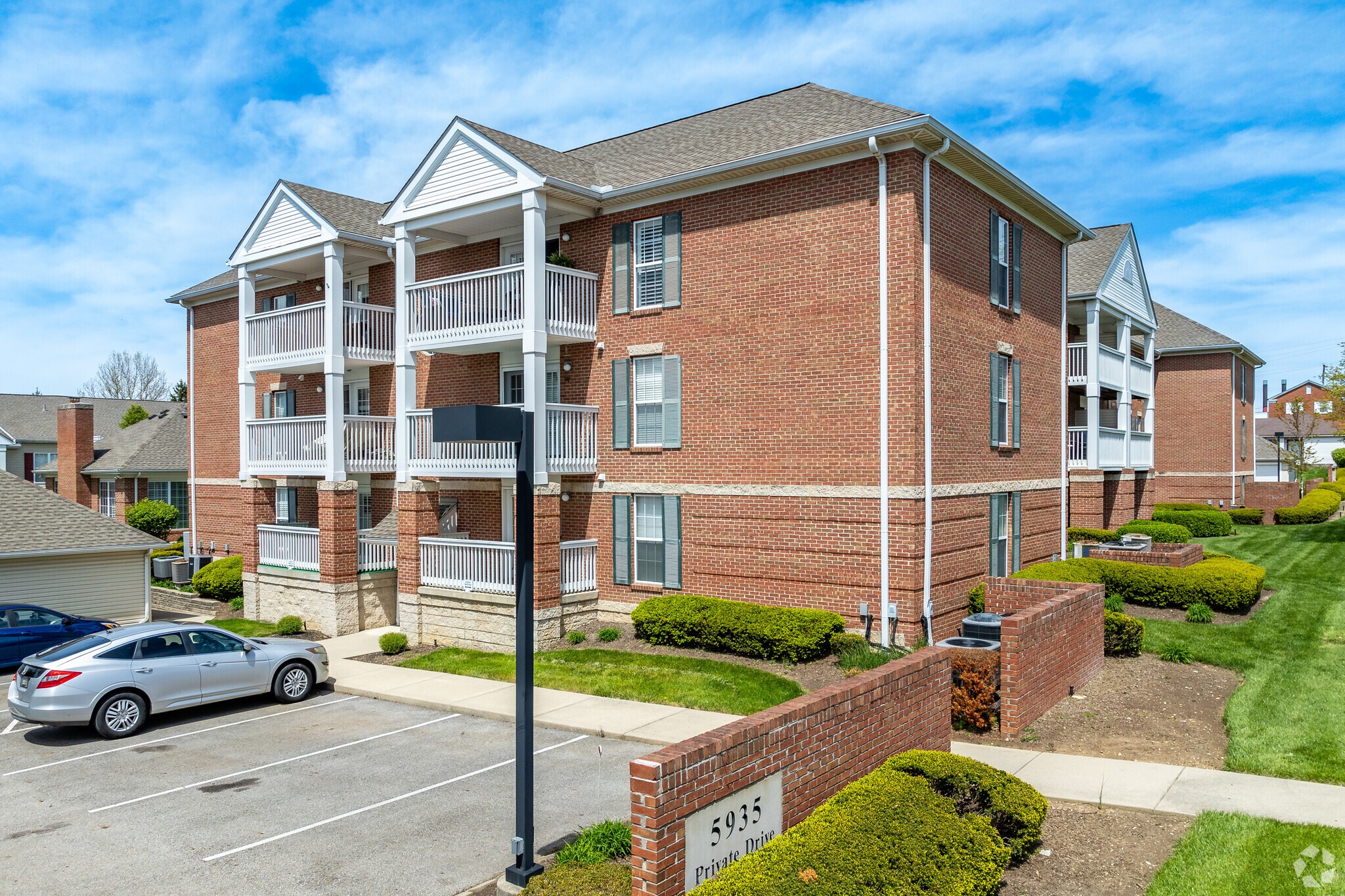 Residences of Worthington