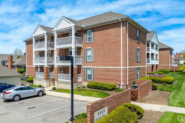 Residences of Worthington