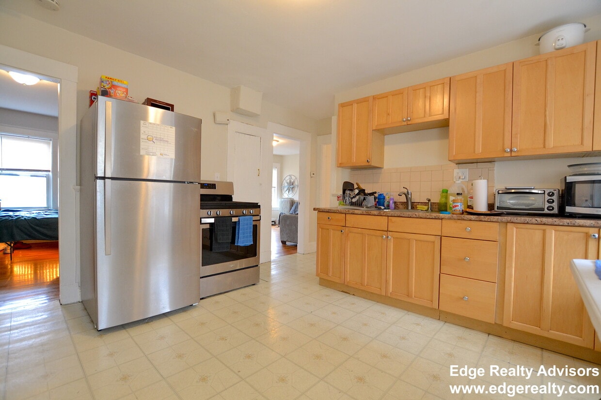 Photo - 40 Union St. Unit 3