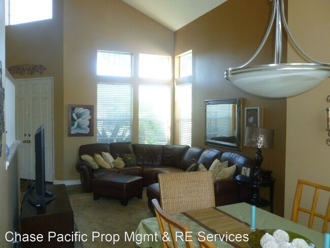 Foto del edificio - 4 br, 3 bath House - 1234 Calle Prospero