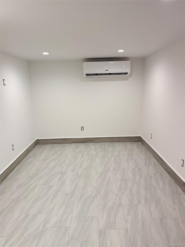 Foto del edificio - 174 Whittier Ave