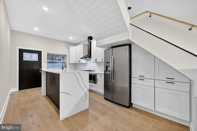 Foto del edificio - 3236 Mercer St