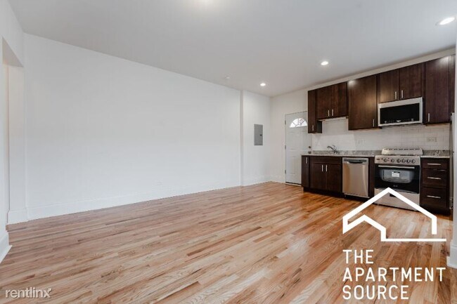 Foto del edificio - Studio, 1 bath House - 4845 N Kimball Ave ...
