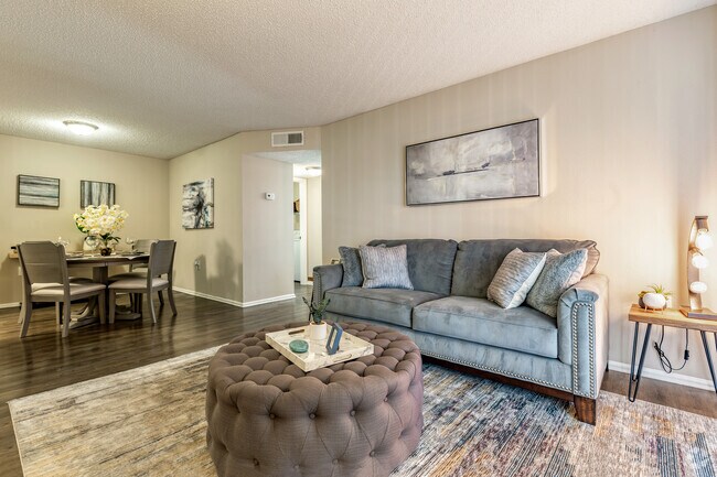 Interior Photo - Sawgrass Cove