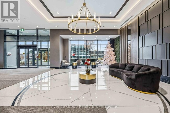 Photo du bâtiment - 3220 Sheppard Ave E