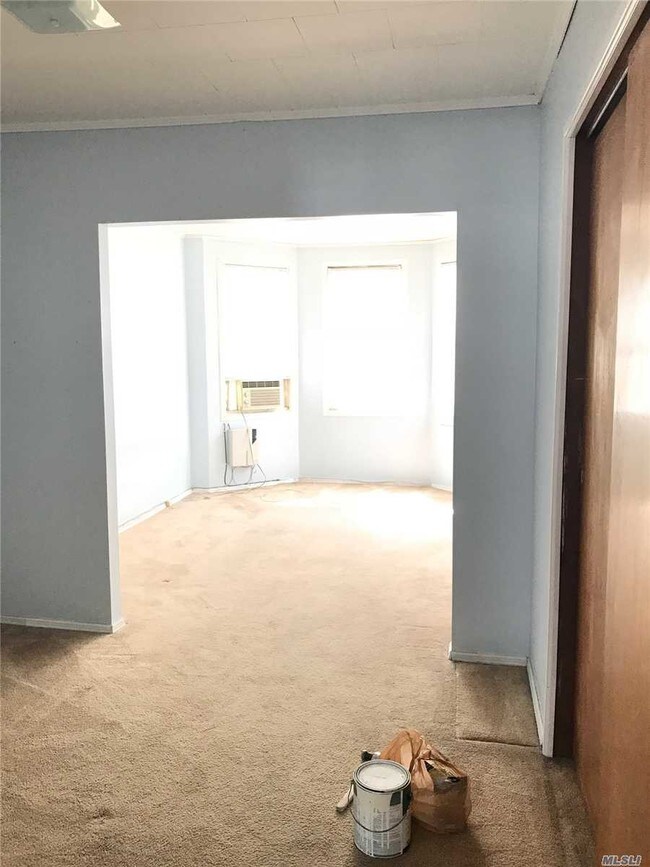 Foto del edificio - 60-29-60-59 59th Ave