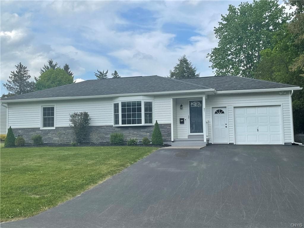 47 Lyndon Rd, Whitesboro, NY 13492 House Rental in Whitesboro, NY