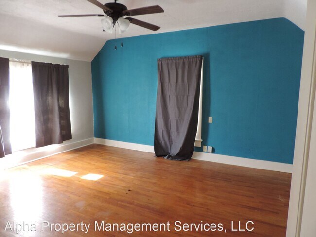 Building Photo - 3 br, 1.5 bath House - 503 Grover St