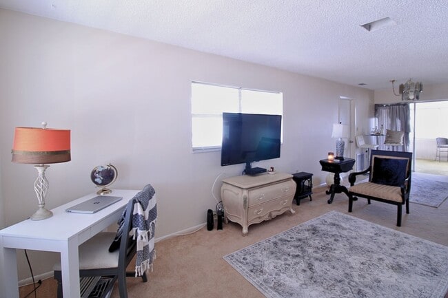 Building Photo - Charming Unfurnished 2-Bedroom Home in 55+ Community with Pool & Amenities