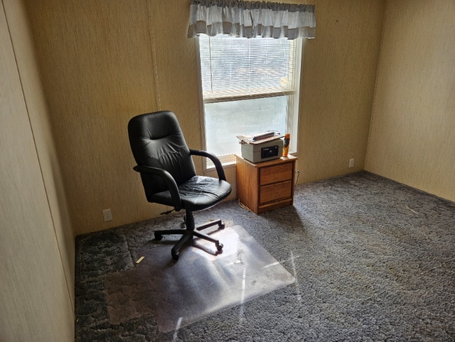Foto del edificio - 6304 Sundown Rd