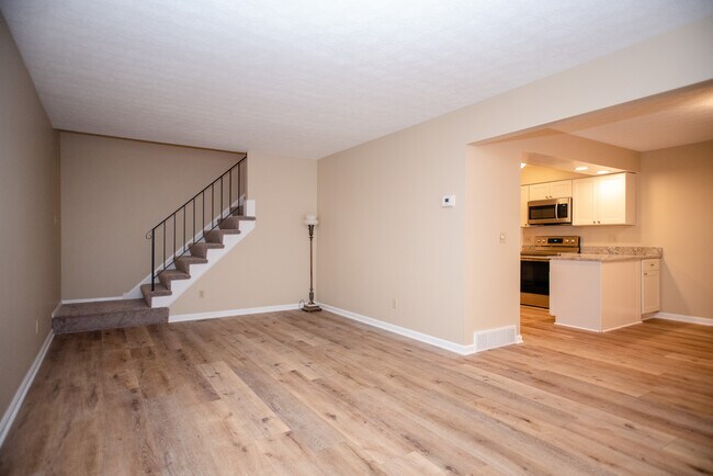 Foto del edificio - 837 Tollis Pkwy