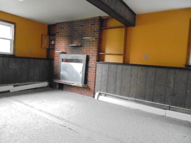 Building Photo - 3 bedroom in Meriden Connecticut 06451