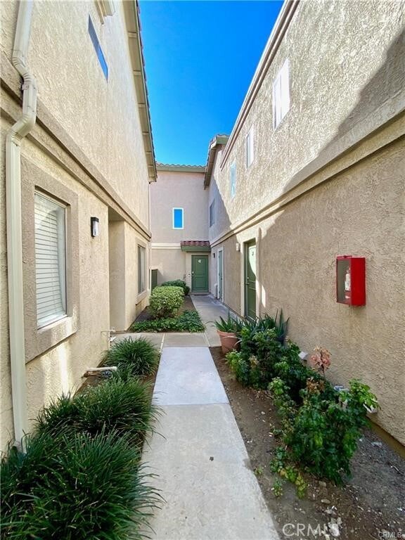 Primary Photo - 8425 Sunset Trail Pl