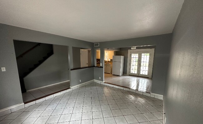 Building Photo - 2616 Gull Ave