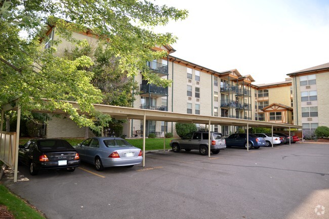 Parking - Sanctuary at Heather Ridge