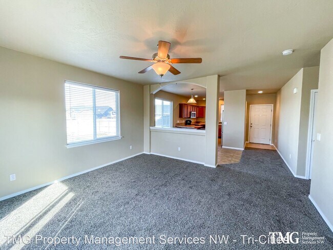 Building Photo - 3 br, 2 bath House - 5825 Kona Drive