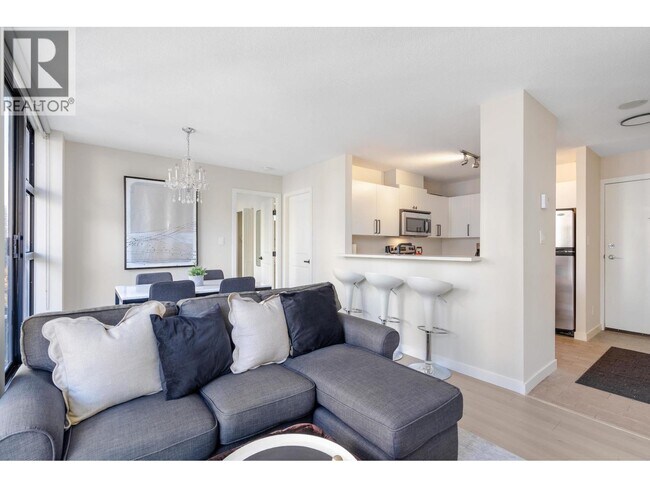 Photo du bâtiment - 1295 Richards St