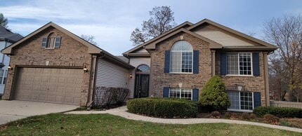 Building Photo - 260 Shipland Dr