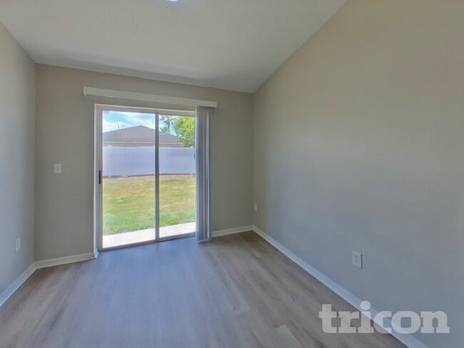 Building Photo - 1212 Alpine Lake Dr