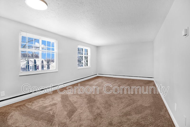 Primary Photo - 309 Beattie Ave
