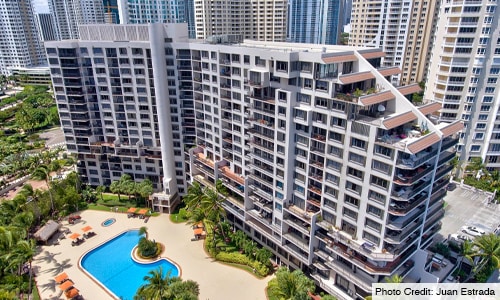 Building Photo - 540 Brickell Key Dr