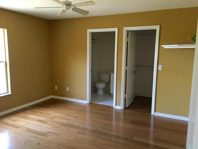 Foto del edificio - 474 SW Fields Ave