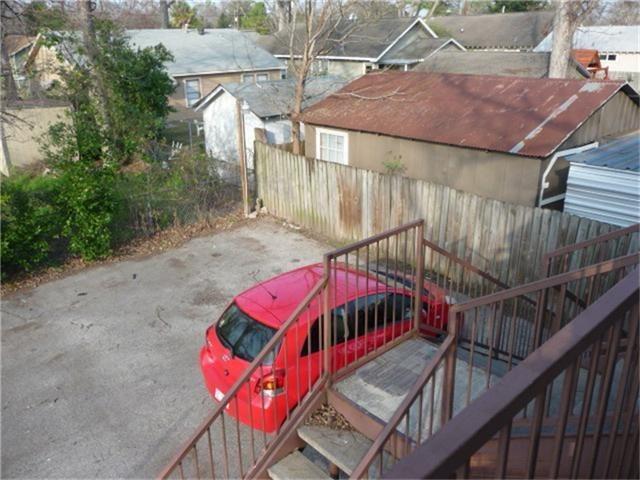 Building Photo - 1036 Louise St