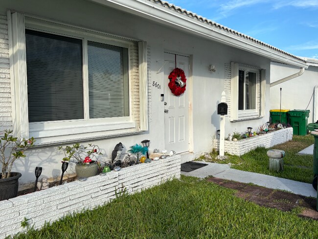 Foto del edificio - 8601 NW 59th St