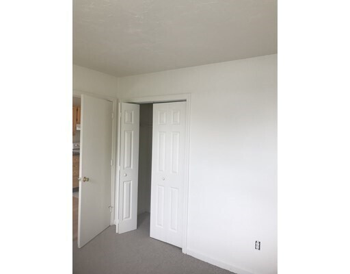 Building Photo - 168 Cottage St