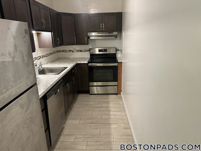 Building Photo - 80 Gardner St