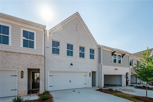 Building Photo - 3744 Silvery Wy