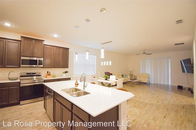 Building Photo - 4 br, 2 bath House - 243 MIRO DR