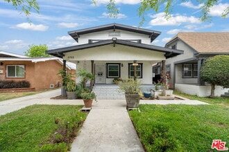 Building Photo - 5732 6th Ave