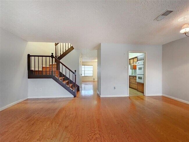 Building Photo - 12226 Beamer Rd